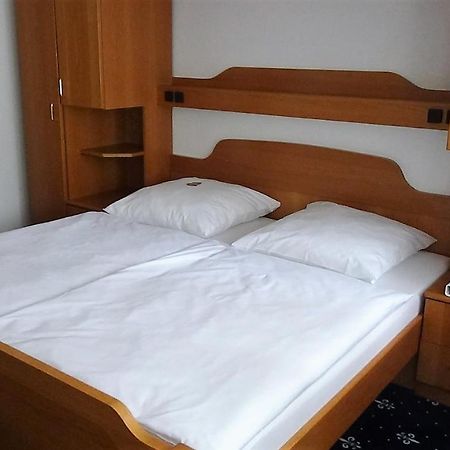 Hotel Zur Traube Bad Homburg vor der Höhe Exterior photo